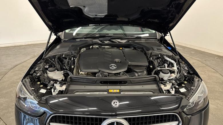 Mercedes-Benz C-Class C220d Sport 4dr 9G-Tronic Diesel Saloon